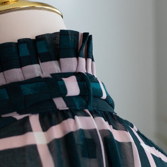 Cabi Cake Ruffle Blouse Style 3948 Plaid Pink Green Size L - Picture 7 of 16